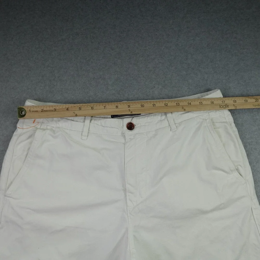 Abercrombie & Fitch Shorts Mens 33 White Classic Chino Cotton Flat Front